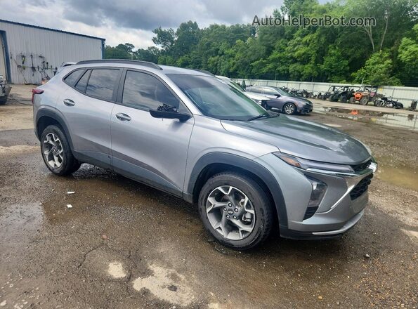 KL77LHEP6SC098251 2025 CHEVROLET TRAX Silver Առջևի աջ