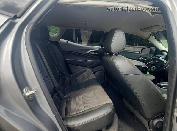 KL77LHEP6SC098251 2025 CHEVROLET TRAX Silver Հետևի նստատեղերի տեսք