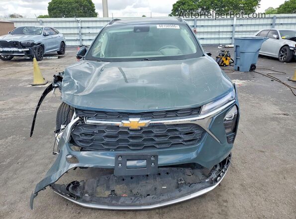 KL77LHEP6SC217657 2025 CHEVROLET TRAX Green Вид спереду