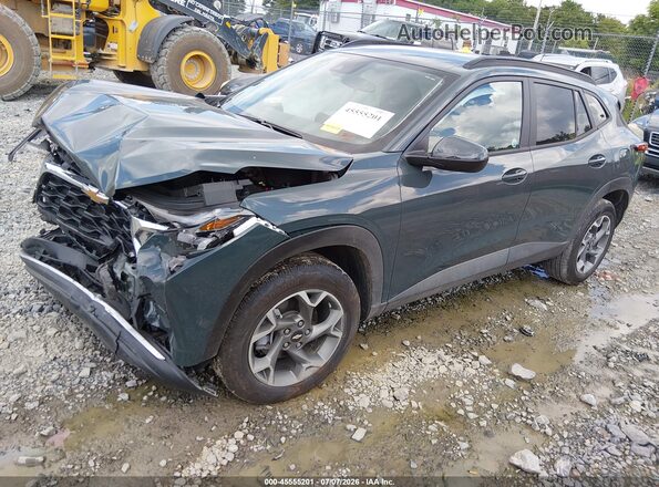 KL77LHEP6SC328290 2025 CHEVROLET TRAX Blue Առջևի ձախ երեք քառորդ տեսարան