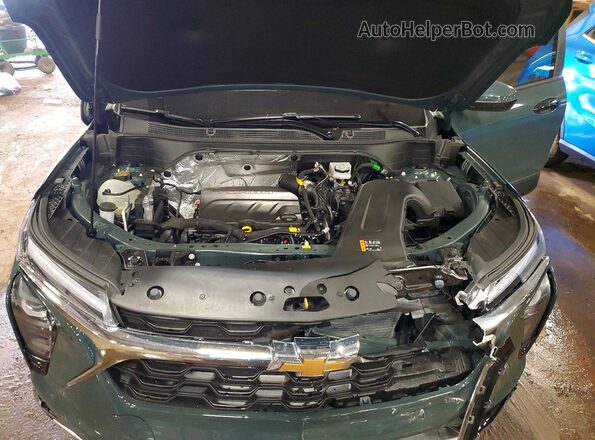 KL77LHEP6SC331013 2025 CHEVROLET TRAX Gray Vista del compartimento del motor