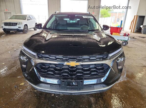 KL77LHEP6TC094086 2026 CHEVROLET TRAX Black Widok z przodu
