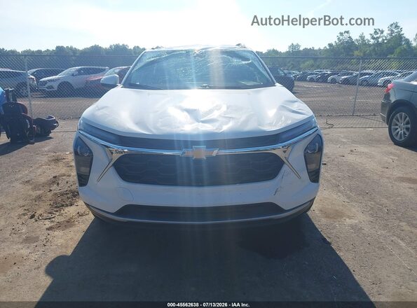 KL77LHEP7SC088795 2025 CHEVROLET TRAX Белый Вид задней части салона