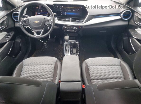 KL77LHEP7SC105708 2025 CHEVROLET TRAX Gray Առջևի վահանակի տեսք