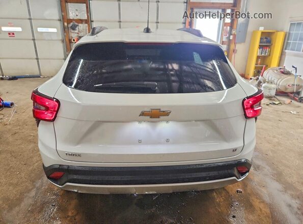 KL77LHEP7SC182904 2025 CHEVROLET TRAX White Vista trasera