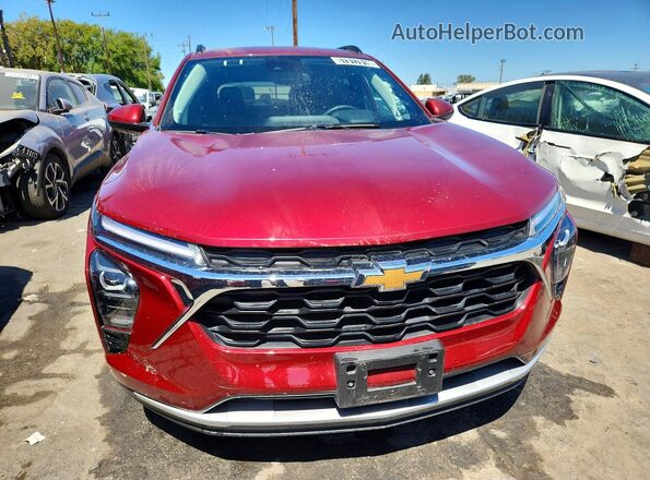 KL77LHEP7SC240929 2025 CHEVROLET TRAX Red Widok z przodu