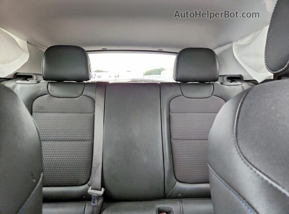 KL77LHEP7SC264275 2025 CHEVROLET TRAX Black Vista de los asientos traseros