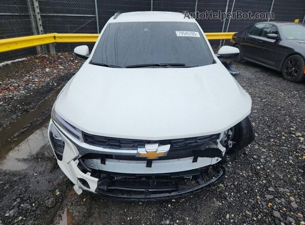 KL77LHEP7SC273140 2025 CHEVROLET TRAX White Vista frontal