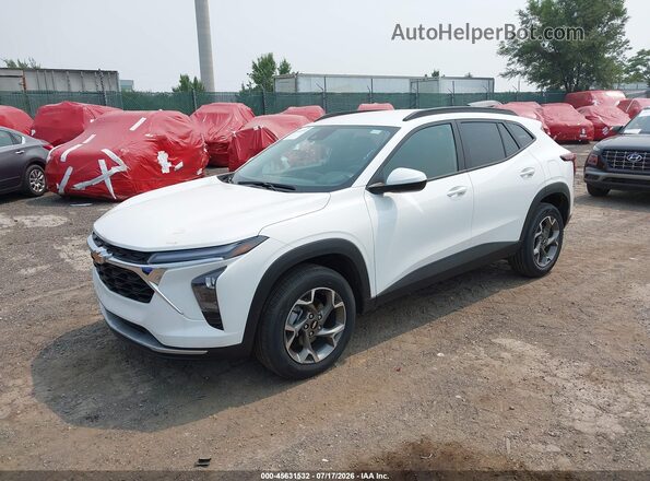 KL77LHEP7TC064692 2026 CHEVROLET TRAX White Vista tres cuartos delantera izquierda