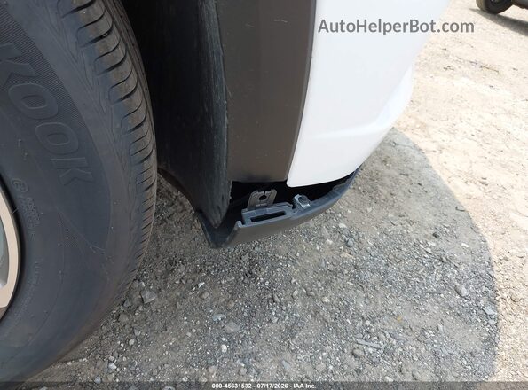 KL77LHEP7TC064692 2026 CHEVROLET TRAX White Vista frontal