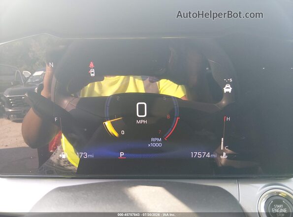 KL77LHEP9TC039812 2026 CHEVROLET TRAX Red უკანა სავარძლების ხედი