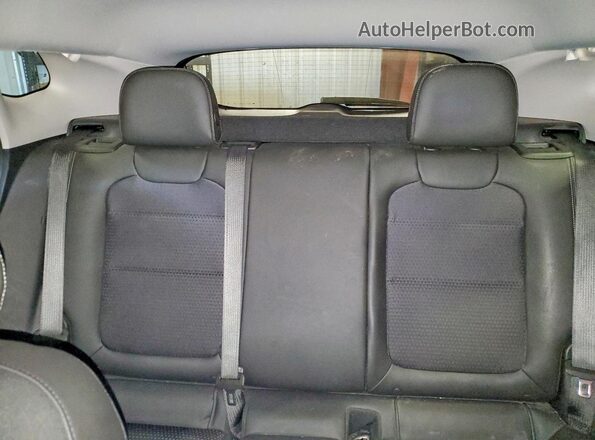 KL77LHEPXSC209531 2025 CHEVROLET TRAX Black Widok tylnych siedzeń