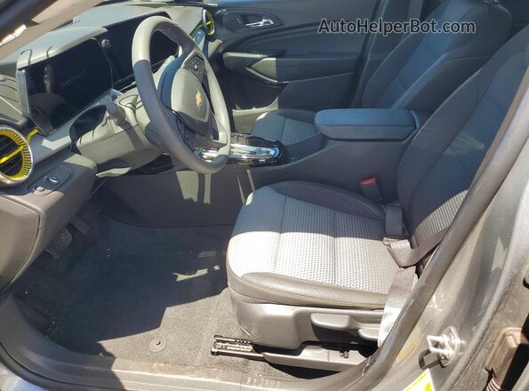 KL77LHEPXTC024171 2026 CHEVROLET TRAX Gray Front interior view