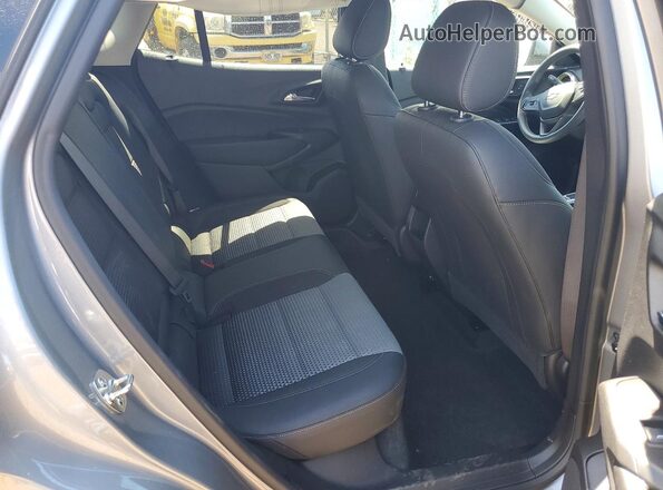 KL77LHEPXTC024171 2026 CHEVROLET TRAX Gray Rear interior view