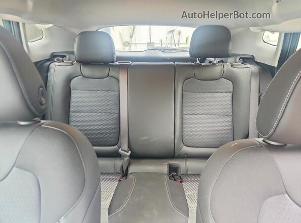 KL77LHEPXTC032464 2026 CHEVROLET TRAX Teal უკანა სავარძლების ხედი