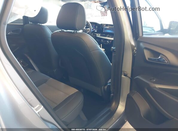 KL77LHEPXTC106305 2026 CHEVROLET TRAX Серый Вид наклейки с VIN-кодом