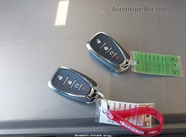 KL77LHEPXTC106305 2026 CHEVROLET TRAX Серый Вид панели приборов