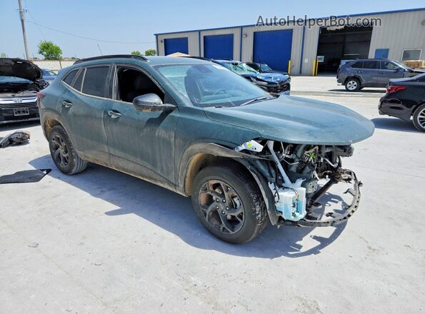 KL77LHEPXTC151308 2026 CHEVROLET TRAX Серый Передняя правая четверть