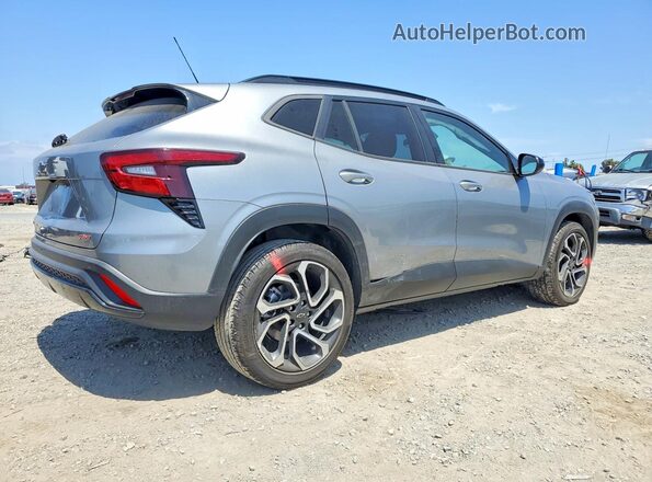 KL77LJE21RC189322 2024 CHEVROLET TRAX Silver Trasero derecho
