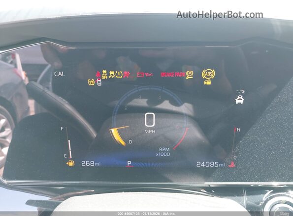KL77LJE22RC233859 2024 CHEVROLET TRAX White Հետևի նստատեղերի տեսք