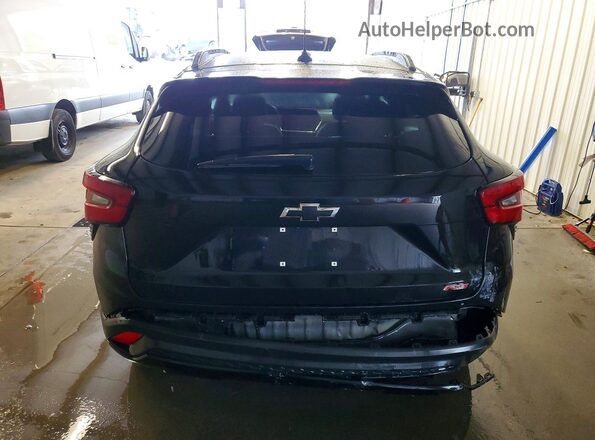 KL77LJE26RC042526 2024 CHEVROLET TRAX Black Հետևի տեսք