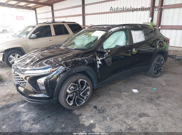 KL77LJE26RC106368 2024 CHEVROLET TRAX Черный Передняя левая четверть