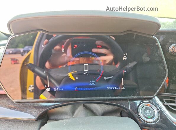 KL77LJE26RC186707 2024 CHEVROLET TRAX Gold ხელსაწყოთა პანელის ხედი