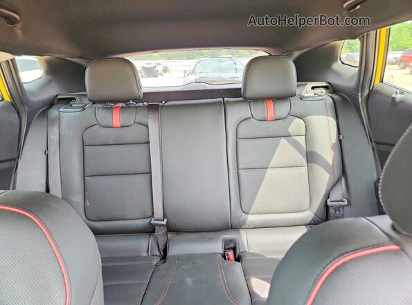 KL77LJE26RC186707 2024 CHEVROLET TRAX Gold უკანა სავარძლების ხედი
