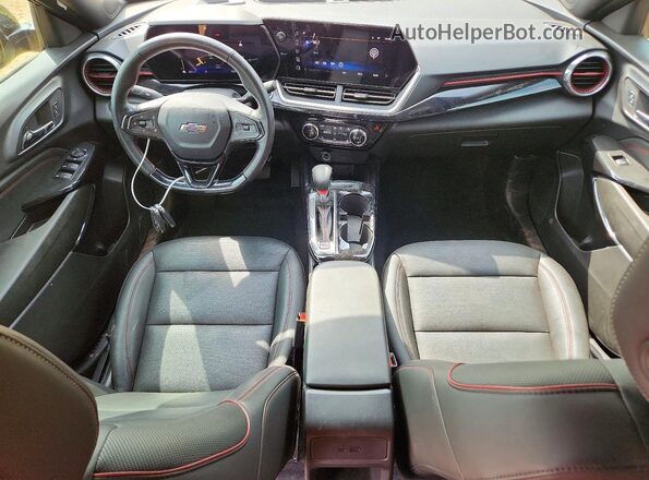KL77LJE26RC186707 2024 CHEVROLET TRAX Gold წინა პანელის ხედი