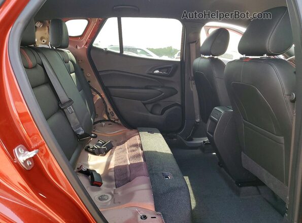 KL77LJE27RC217785 2024 CHEVROLET TRAX Orange Vista de los asientos traseros