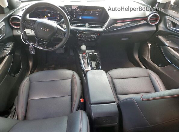 KL77LJE28RC191861 2024 CHEVROLET TRAX Green წინა პანელის ხედი