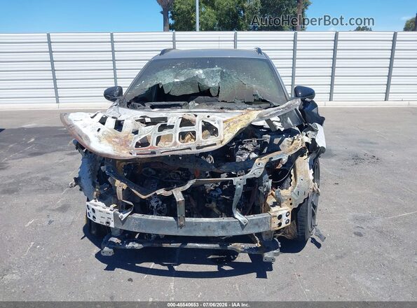 KL77LJE29RC063645 2024 CHEVROLET TRAX Silver Vista del salpicadero
