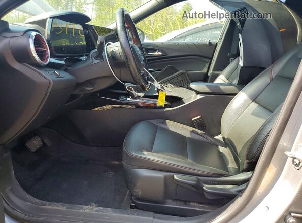 KL77LJE29RC223796 2024 CHEVROLET TRAX Silver Vista interior delantera