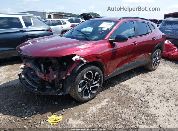 KL77LJEP0SC028610 2025 CHEVROLET TRAX Maroon წინა მარცხენა ხედი სამი მეოთხედიდან