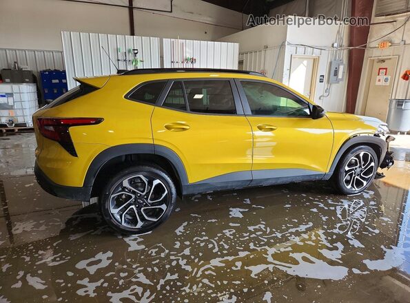 KL77LJEP0SC052308 2025 CHEVROLET TRAX Yellow Rear right