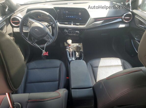 KL77LJEP0SC296749 2025 CHEVROLET TRAX White Widok deski rozdzielczej