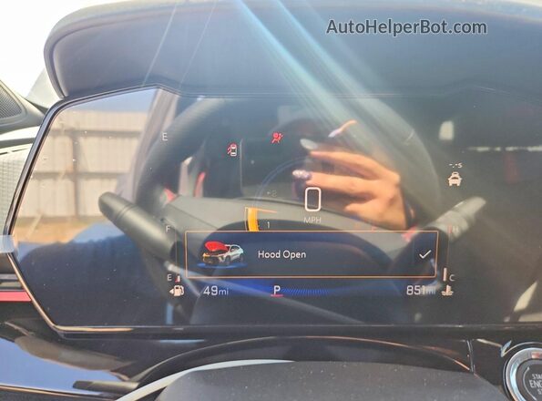 KL77LJEP2TC070410 2026 CHEVROLET TRAX Silver Vista del cuadro de instrumentos