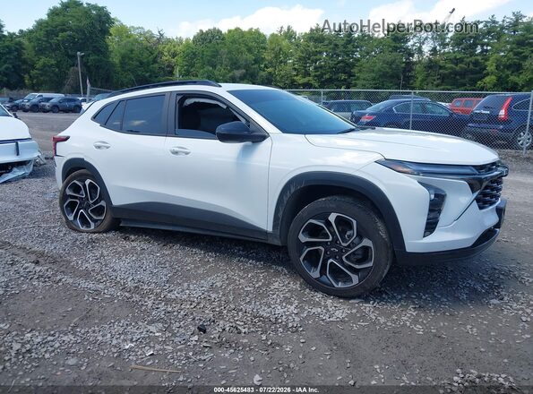 KL77LJEP3SC287141 2025 CHEVROLET TRAX White Widok wnętrza 360 stopni