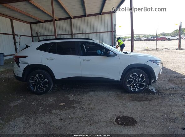 KL77LJEP4SC051940 2025 CHEVROLET TRAX White Rear interior view