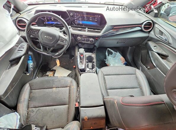 KL77LJEP5SC263505 2025 CHEVROLET TRAX Burgundy Vista del salpicadero