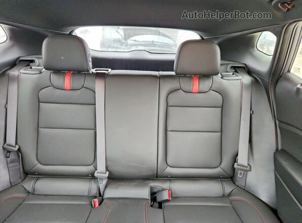 KL77LJEP6SC319077 2025 CHEVROLET TRAX Silver Rear seats view