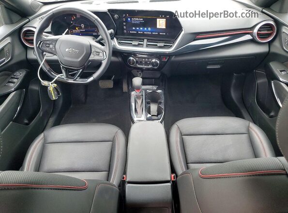 KL77LJEP7SC011707 2025 CHEVROLET TRAX Gray წინა პანელის ხედი