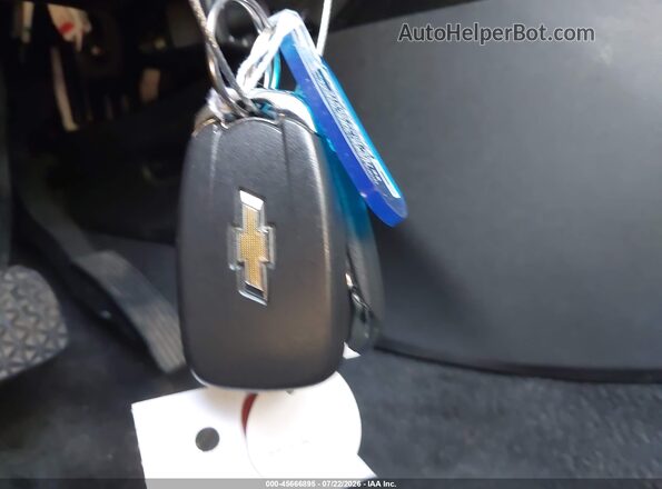 KL77LJEP7SC033464 2025 CHEVROLET TRAX Черный Вид панели приборов