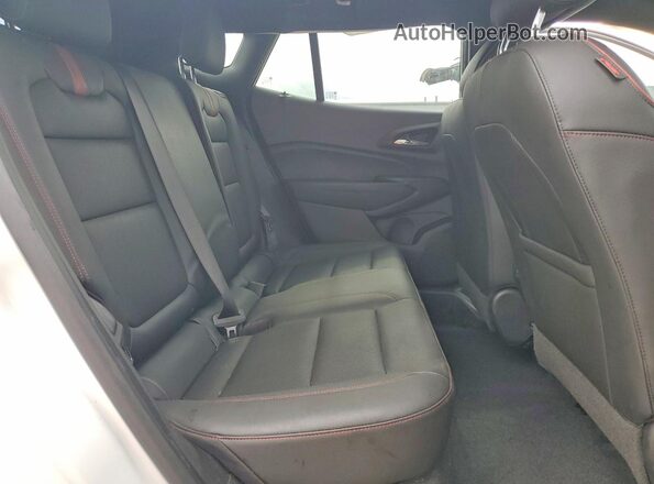 KL77LJEP8SC294621 2025 CHEVROLET TRAX White Rear seats view