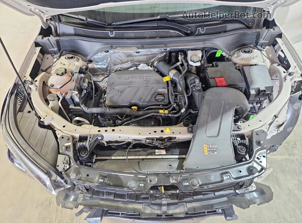 KL77LJEP8TC009689 2026 CHEVROLET TRAX Beige Widok komory silnika