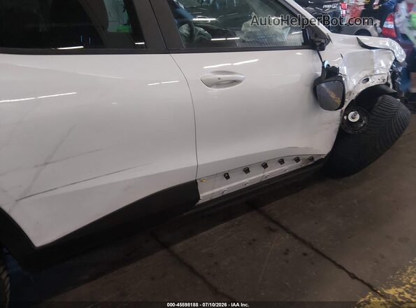 KL77LJEP9SC082262 2025 CHEVROLET TRAX White Vista frontal
