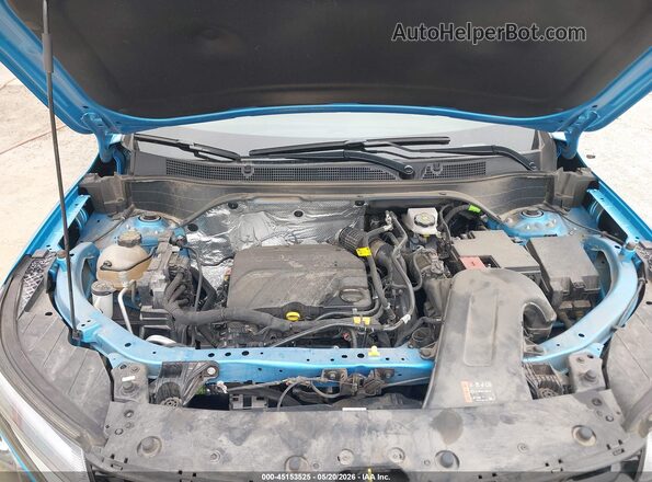 KL77LJEP9SC088482 2025 CHEVROLET TRAX Light Blue Вид ззаду