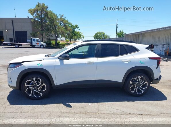 KL77LJEP9SC271574 2025 CHEVROLET TRAX White სალონის 360-გრადუსიანი ხედი