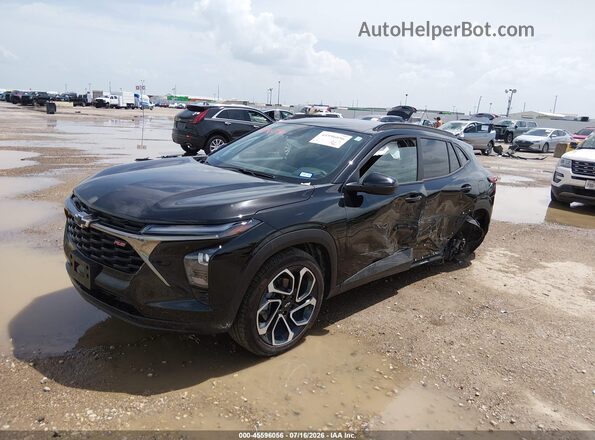 KL77LJEP9TC001990 2026 CHEVROLET TRAX Black Առջևի ձախ երեք քառորդ տեսարան