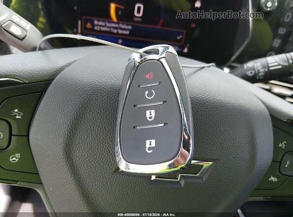 KL77LJEP9TC001990 2026 CHEVROLET TRAX Black Առջևի վահանակի տեսք